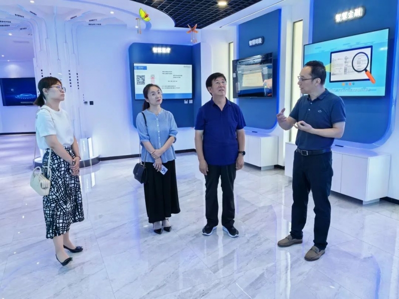 “訪企拓崗”促就業｜黨委書記馮印濤率隊赴河北漢王信息科技有限公司考察調研