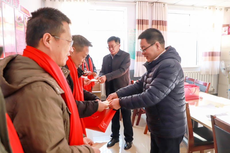 學院領導看望慰問我院鄉村振興駐村工作隊