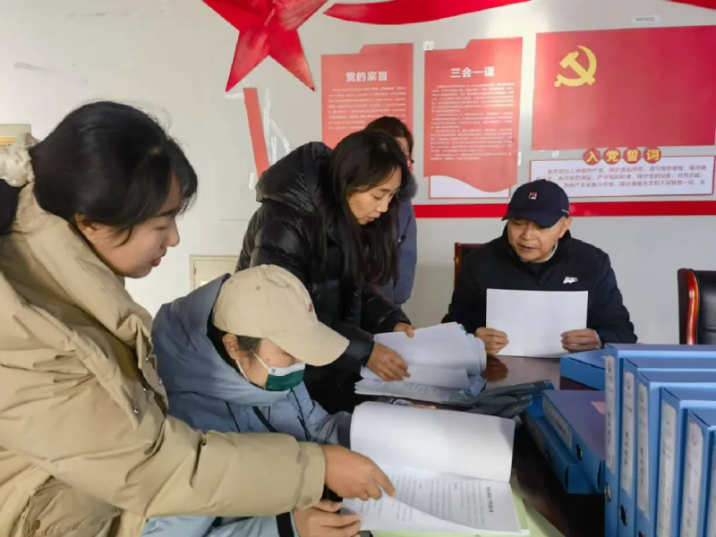 副院長張東兵檢查督導二級院系就業(yè)工作