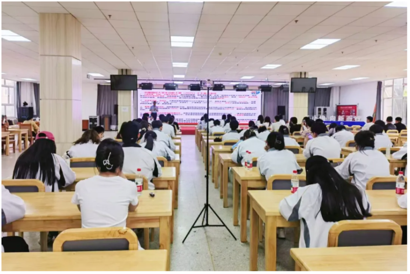 新聞速遞 | 學院特聘創業導師田高峰為師生作專題講座