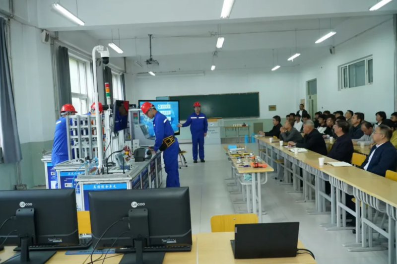 新聞速遞 | 學院舉辦“世校賽”金牌項目觀摩會