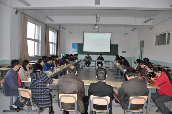 學(xué)院領(lǐng)導(dǎo)深入機(jī)械工程系進(jìn)行調(diào)研