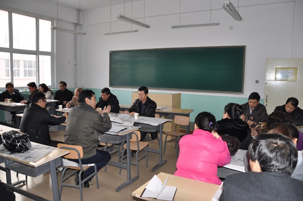 學(xué)院領(lǐng)導(dǎo)深入信息工程系進(jìn)行調(diào)研