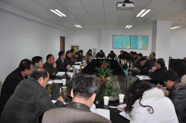 學(xué)院黨委召開領(lǐng)導(dǎo)班子民主生活會