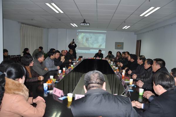 橋西區(qū)領(lǐng)導蒞臨學院考察交流