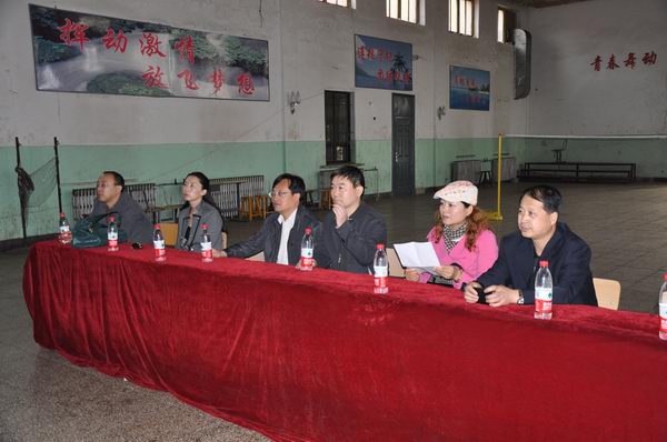 市大中專(zhuān)院校思想政治教育研究會(huì)秘書(shū)長(zhǎng)蒞臨我院