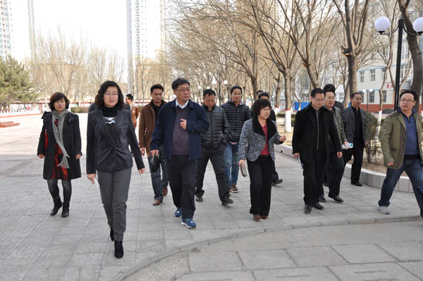 紀委書記史慧武率隊到市特殊教育學校參觀學習