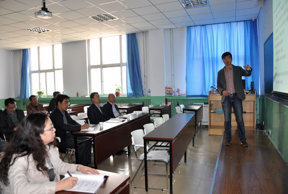 學院領導到信息工程系軟件與外包學院調研