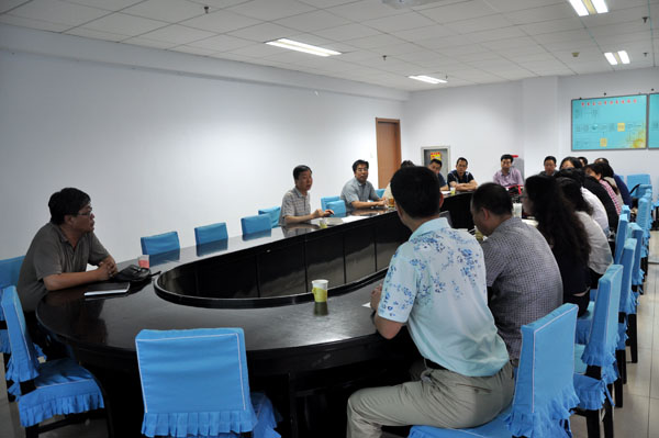 我院召開領導班子對照檢查材料征求意見座談會