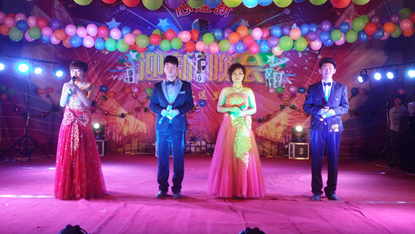 經管、土木系共同舉辦2014級迎新暨中秋晚會