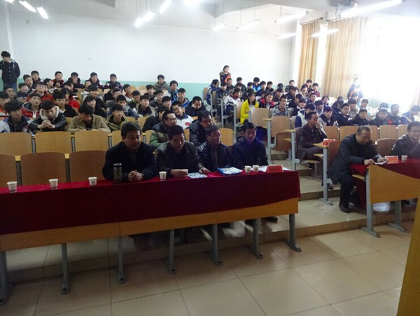 康保縣職教中心、中學師生來我院參觀考察