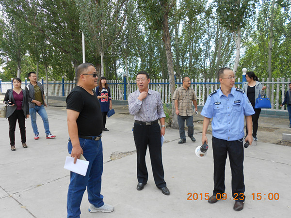 學院組織學生開展消防應急安全演練活動