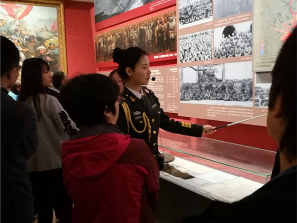 學院赴北工院師生參觀“英雄史詩，不朽豐碑”主題展覽