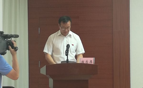 我院優秀黨支部在全市教育系統“兩學一做”學習交流推進會上作經驗發言