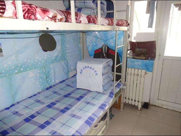 汽車工程系開展學生思想紀律作風教育整頓活動