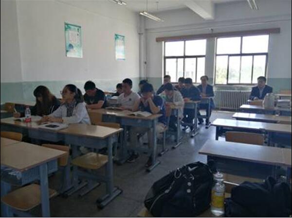 教育部專家到學院進行思政課聽課指導工作