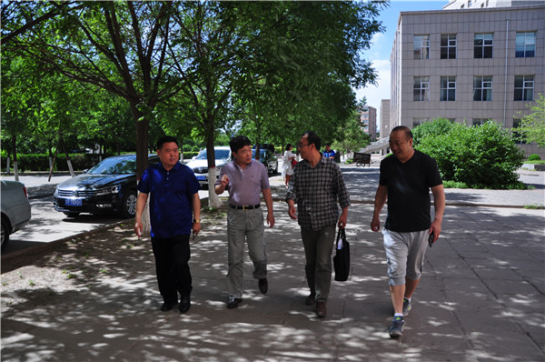 唐山豐潤區職教中心到我院參觀交流