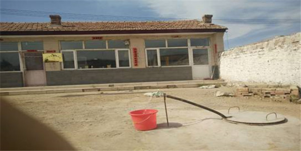 駐溫北溝村工作隊員吃水難問題得到解決