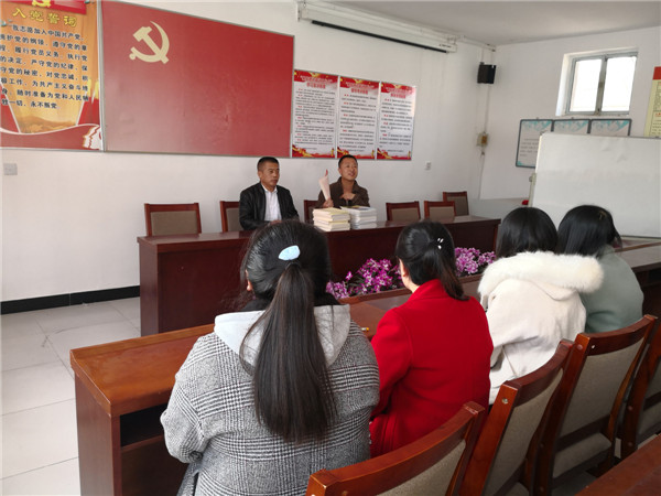 學院駐北新屯村工作組開展智力幫扶