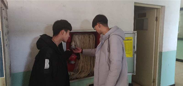 藝術(shù)系開(kāi)展安全隱患排查