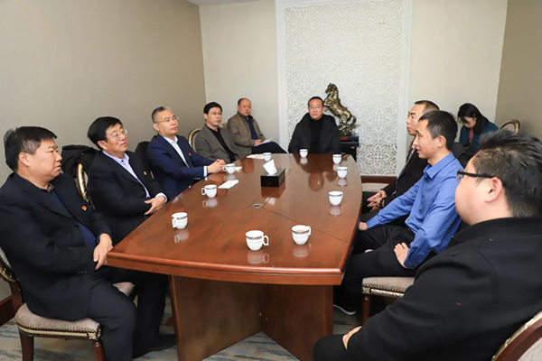 學院領導會見紫光集團相關負責人