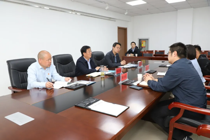 黨委書記馮印濤會見張家口金融控股有限公司董事長昝杰亮一行