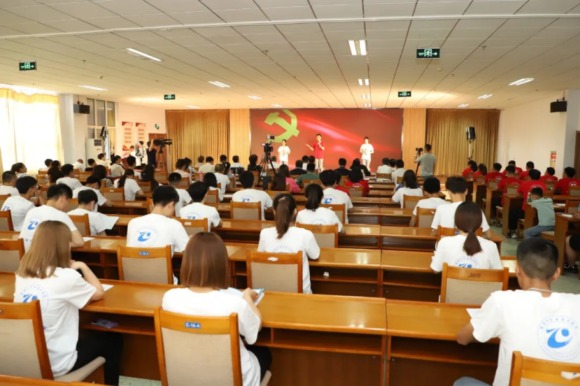 張家口職業技術學院舉辦 “詩心向黨 詩韻端陽”首屆端午詩會