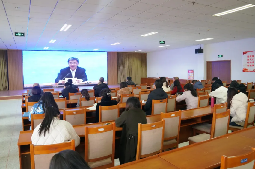 我院集中收看2022屆全國普通高校畢業(yè)生就業(yè)創(chuàng)業(yè)工作網(wǎng)絡(luò)視頻會議