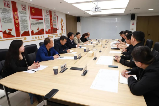 黨委書記馮印濤率隊赴張家口文化旅游投資集團有限公司考察調研