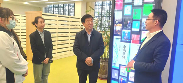 院直機關黨總支第一、四支部聯合開展專題黨日活動