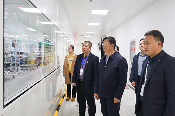 “訪企拓崗”促就業｜黨委書記馮印濤率隊赴寶德數壩數字產業（河北）有限公司考察調研