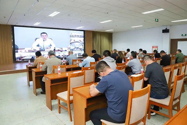 院長王立軍參加全省職業教育“2+2+2”校企聯合貫通培養工作研討會