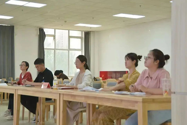 我院學生踴躍投身“大學生志愿服務西部計劃”